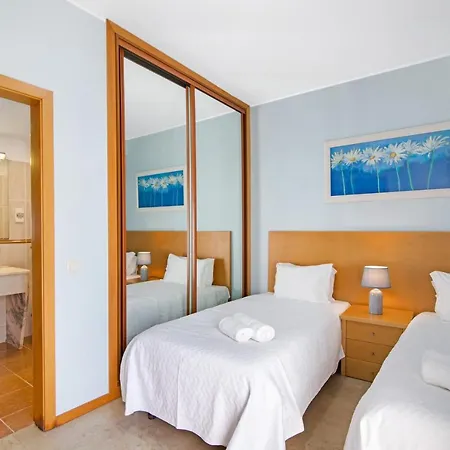 Four Season Apartment